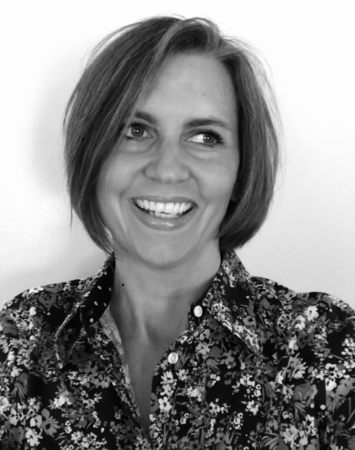 Teresa, owner of A Tangle of Yarn